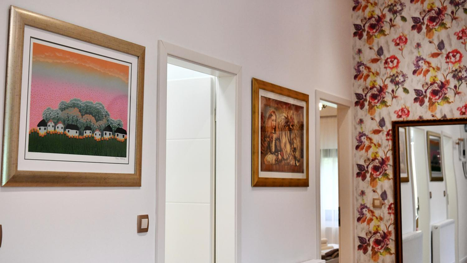 Others 5, Villa Diva Grabovceva, Rakovica