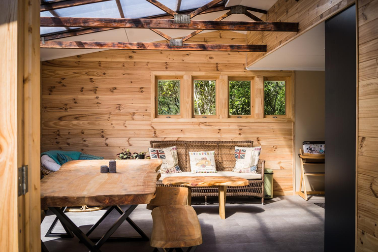 Others 3, Maitai Whare Iti - Adventure Cabins & House, Nelson