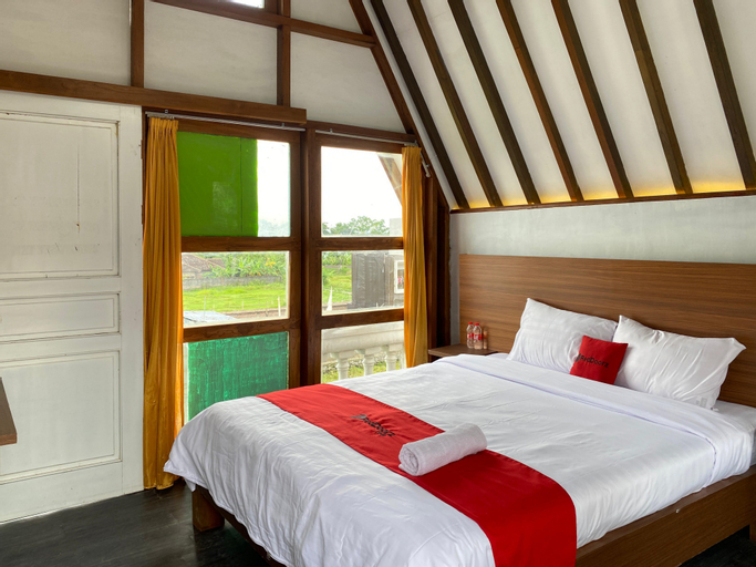Bedroom 14