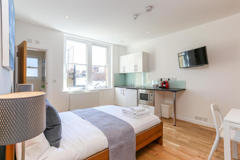 Bedroom 2, Russell Square Apartments, London