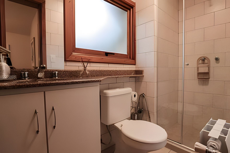 Bathroom 4, Siga Gramado-Apto Incrivel e Prox Centro, Gramado