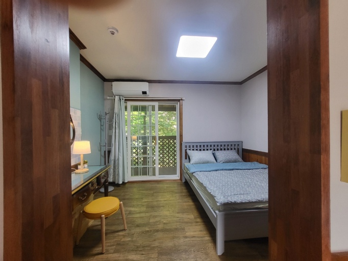 Bedroom, Jeongseon Auraji Riverside Pension, Jeongseon