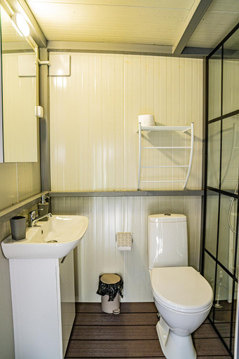 Bathroom 3, Zeta Camping, Kazbegi