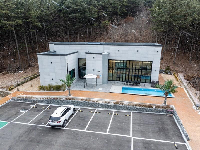 Others 3, Seosan The On Hotel Pension, Seosan