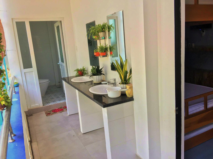 Bathroom, Homestay Hai Ho, Qui Nhơn