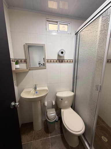 Bathroom 3, hotel luna azul tropical, San Andrés