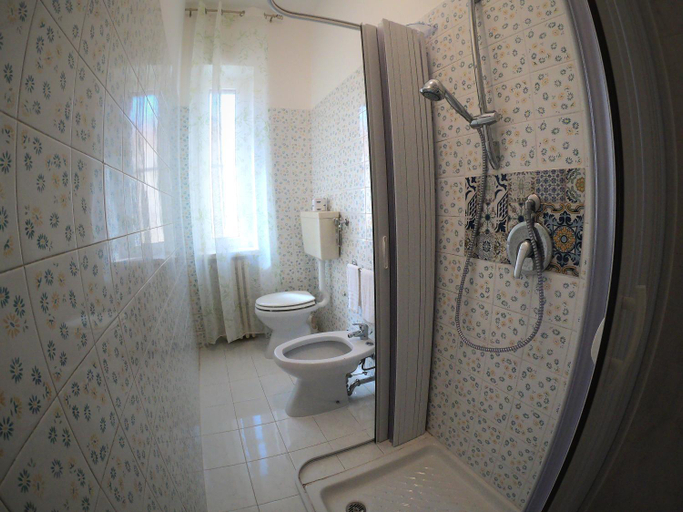 Others 3, Le Stanze di Ricci - Affittacamere Low cost, Foggia