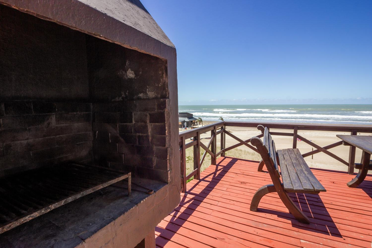 Others 4, 5 Soles I, Pinamar