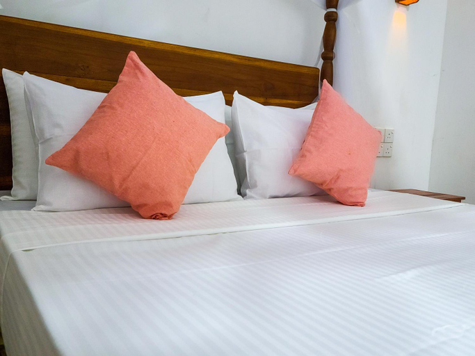 Bedroom 2, Woodholic Homestay, Dambulla