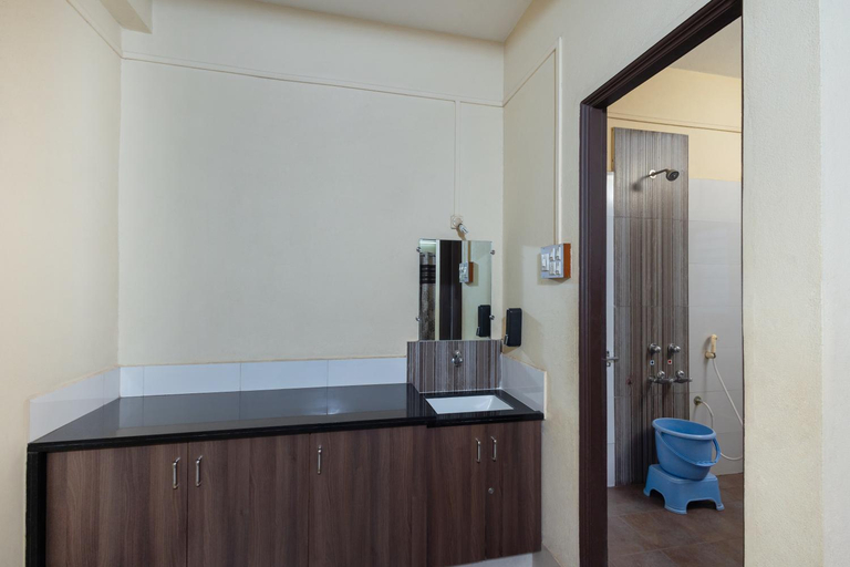 Bathroom, Hotel Ambika, Kolhapur