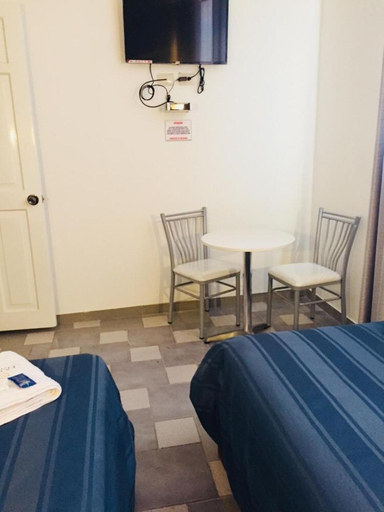 Others 5, Hostal Patino, Lima