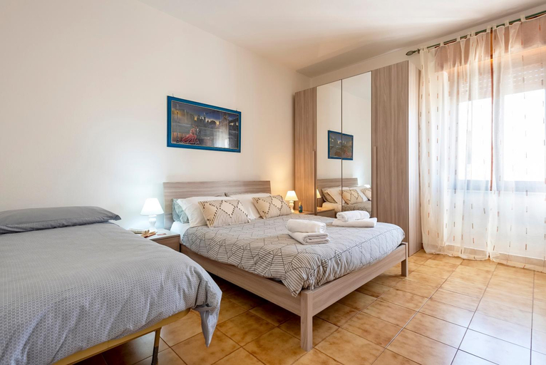 Others 4, Sardinia rooms, Sassari