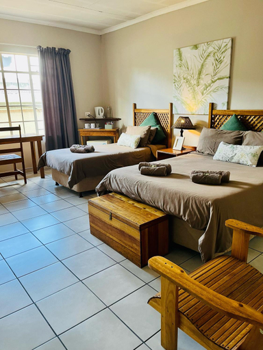Bedroom 2, Euforia Guesthouse, Nkangala