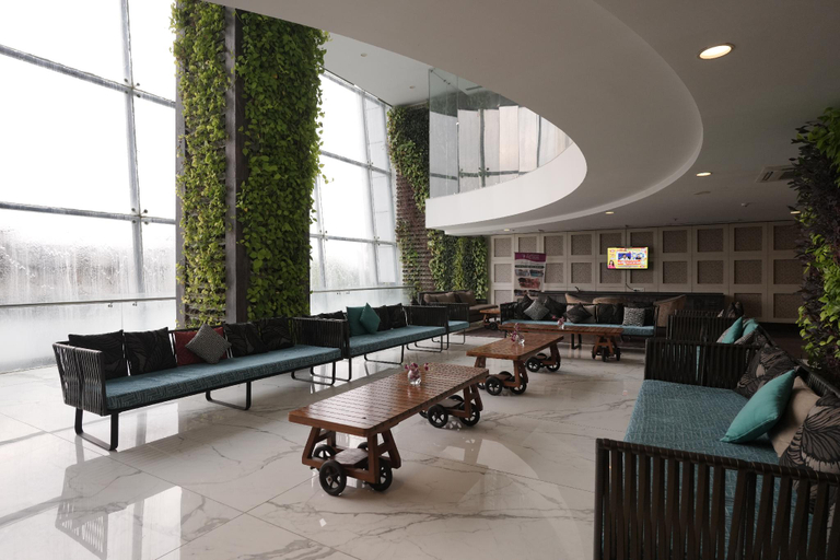 Public Area 3, Regenta Central Hotel & Convention Centre Nagpur, Nagpur