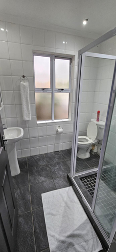 Bathroom, Luxe Florida Grand Hotel, eThekwini