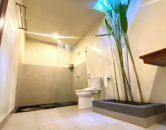 Bathroom 4, The Dulu Penida Villa, Klungkung