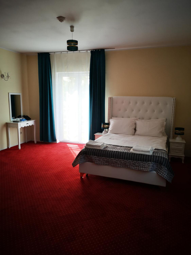 Bedroom 5, Hotel i Restauracja Admiral, Legnica