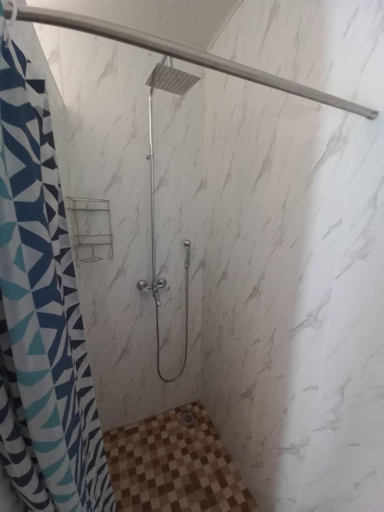 Shower 3, Kasuda Rooms - Cosy self contained rooms, Livingstone