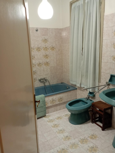 Bathroom 4