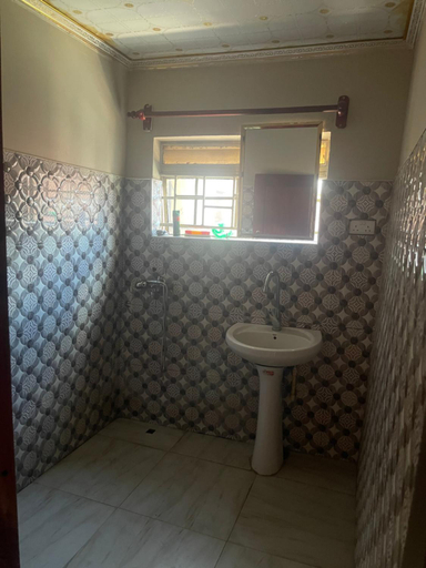 Bathroom 2, ELITE HOME STAYS, Lusaka