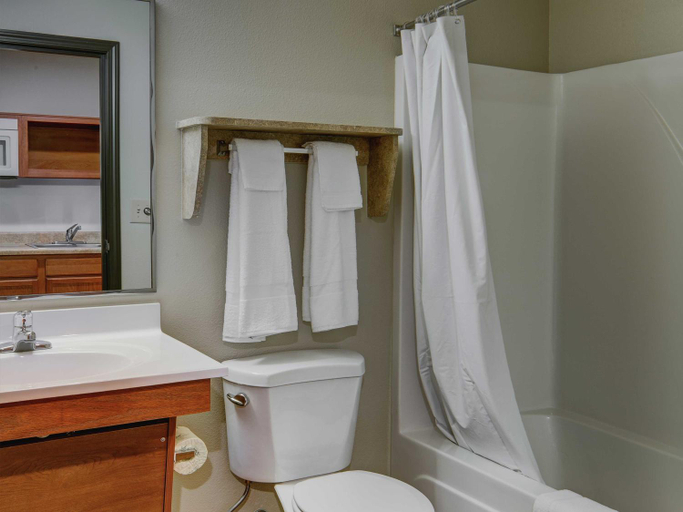 Bathroom 6