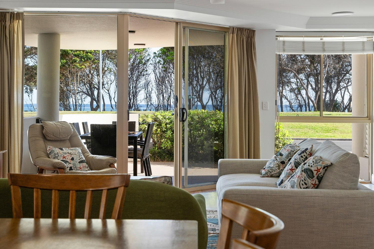 Others 5, Waterview Beachside Apartment - Palms 2, Byron