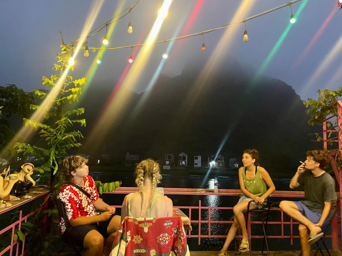 Others 3, Tam Homestay PHONG NHA, Bố Trạch