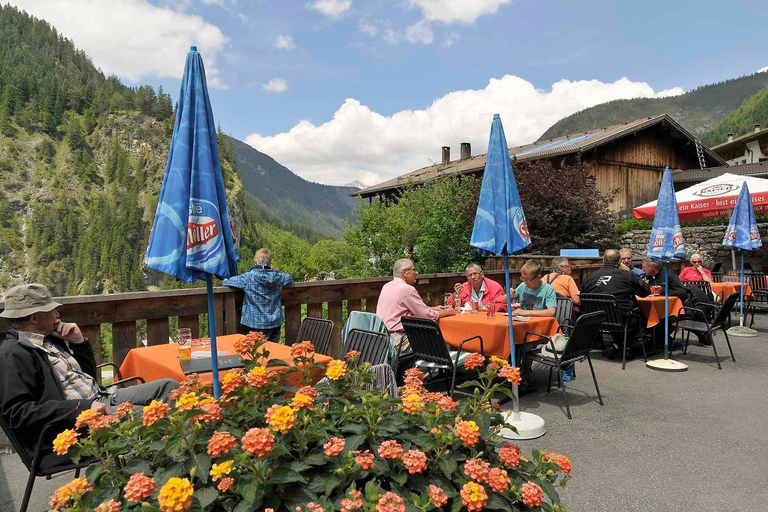 Others 4, Gasthaus Alpenrose, Reutte