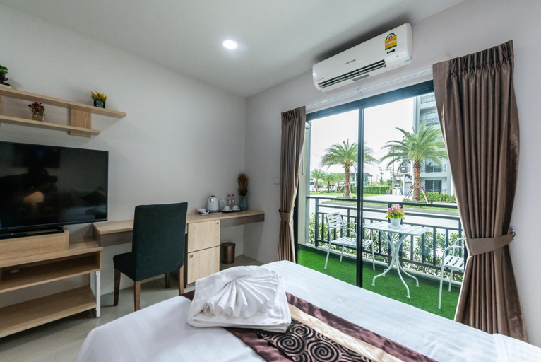 Bedroom 6
