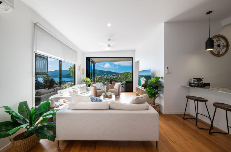 Others 5, Serenity Seas - Airlie Beach, Whitsunday