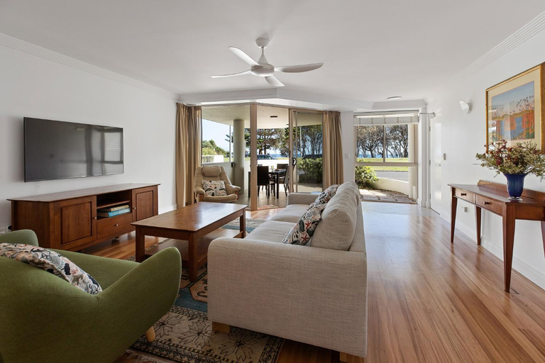 Others 4, Waterview Beachside Apartment - Palms 2, Byron