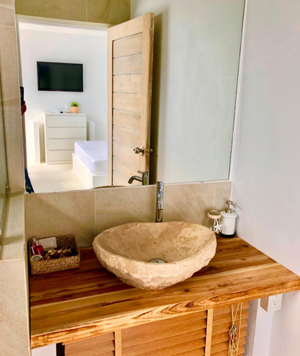 Bathroom 4, Kinnaree Resort, Ko Samui