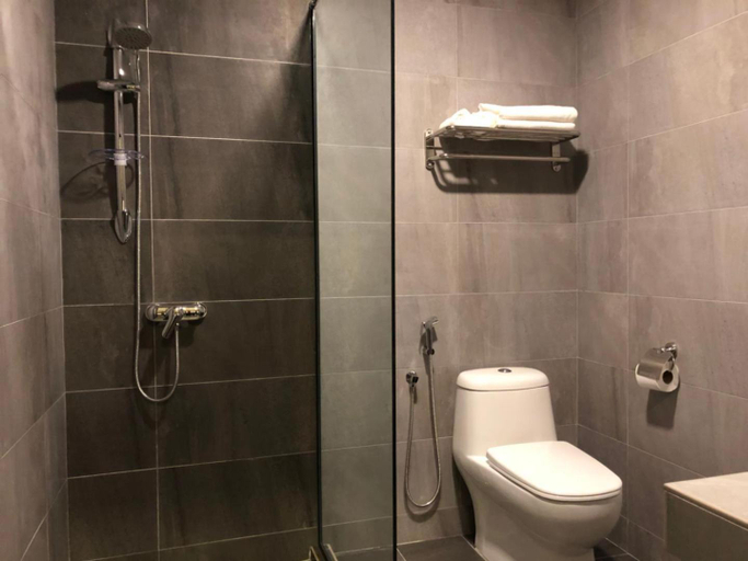 Bathroom 3