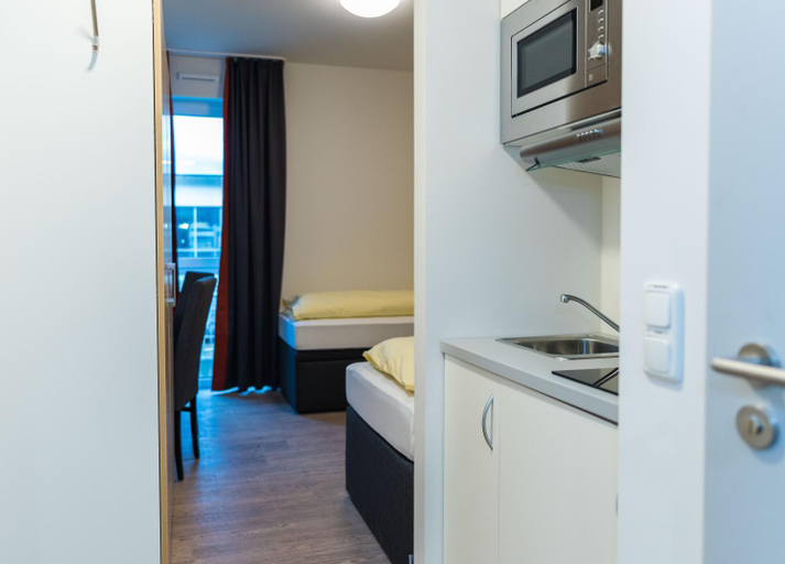 Others 5, Hotel Staffelseestraße, München