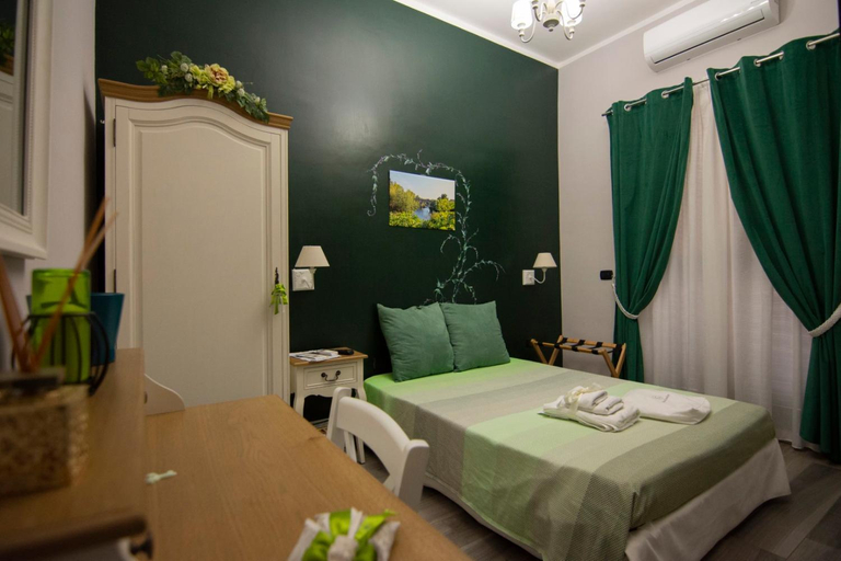 Others 2, B&B Grazia, Caserta