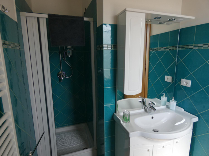 Bathroom 3, I Due Melograni Agriresort, Rieti
