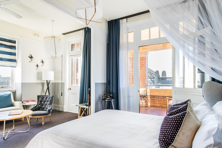 Bedroom 2, Hotel Palisade, Sydney
