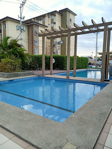 Swimming Pool 11