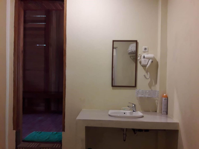 Bathroom 6