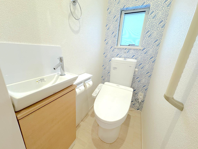 Bathroom 3, Onna Villas, Onna