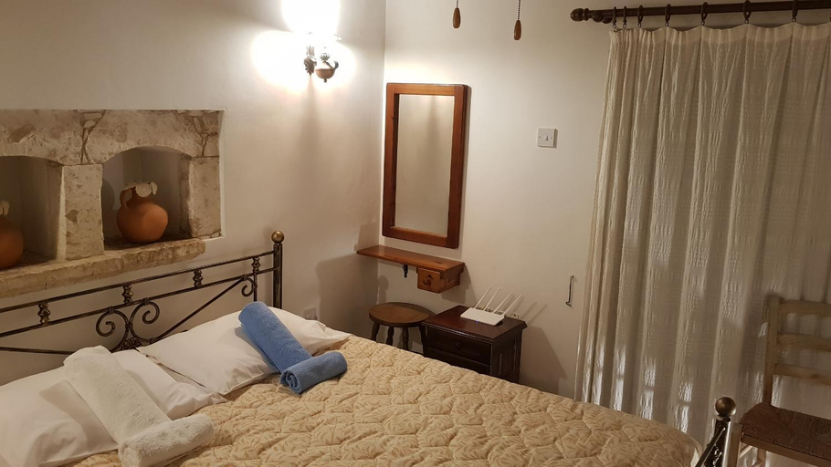 Others 3, Michalis Anoyia Traditional Stonehouse