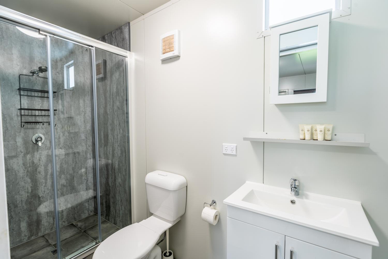 Bathroom 6