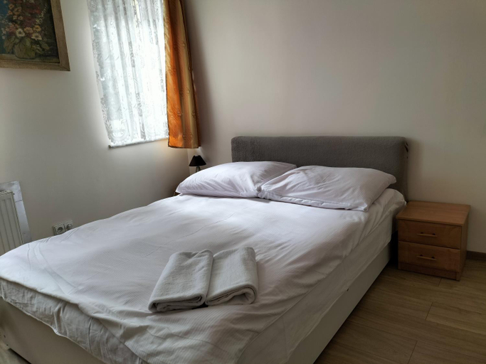 Bedroom 15
