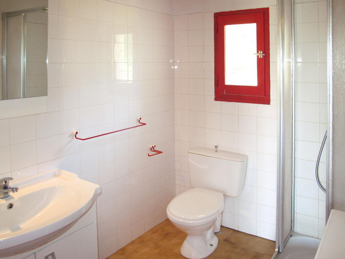 Bathroom, Apartment Cala di Sole-2 by Interhome, Haute-Corse