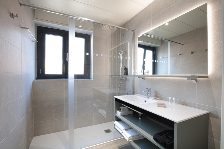 Bathroom 4, Hotel Geranio Au Lac, Locarno