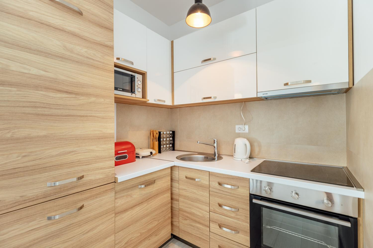 Others 2, Doxa M Apartments
