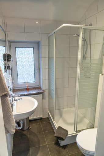 Bedroom 5, Aparthotel Menden, Märkischer Kreis