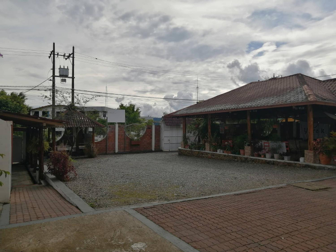 Others 5, Hotel Yurak, Archidona