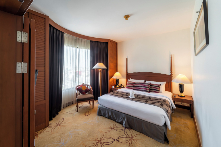 Bedroom 6
