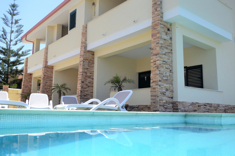 Villa Paglianiti - Your Family Residence, Vibo Valentia